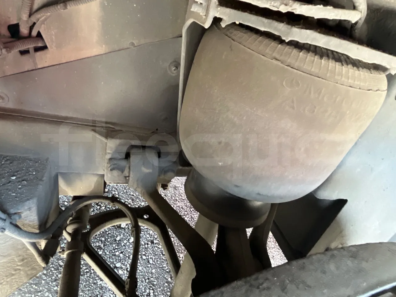 Setra S 531 DT S 531 DT/ Euro 6 - 375 KW - 14 Mt - axle 3 air springs 2 left