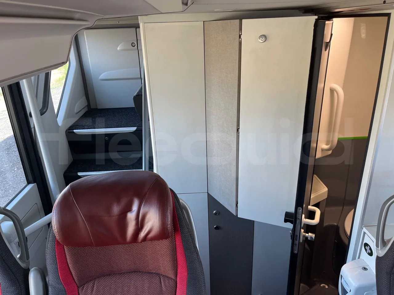 Setra S 531 DT S 531 DT/ Euro 6 - 375 KW - 14 Mt - turntable internal (18m)