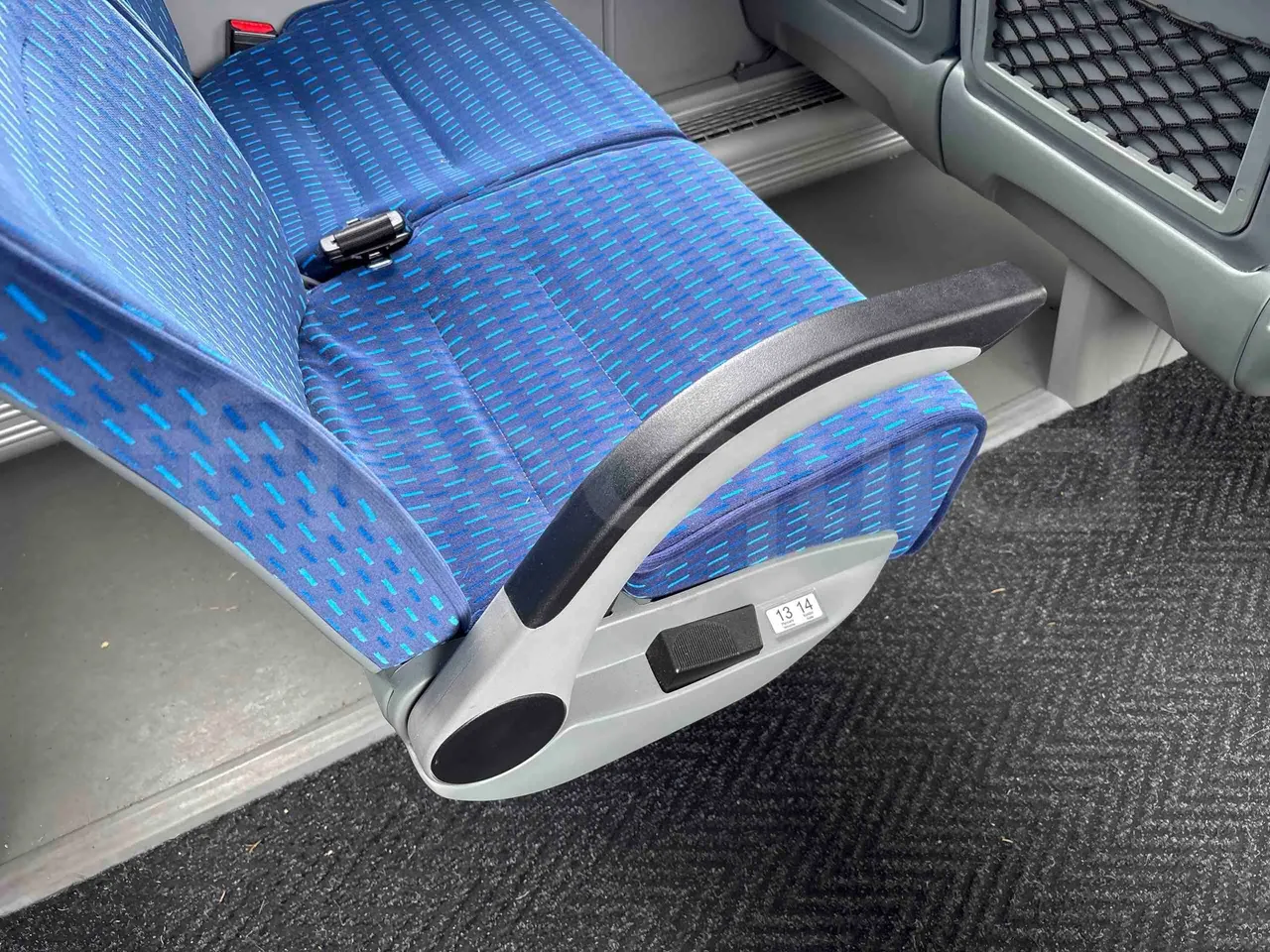 Isuzu Novo - armrest detail photo