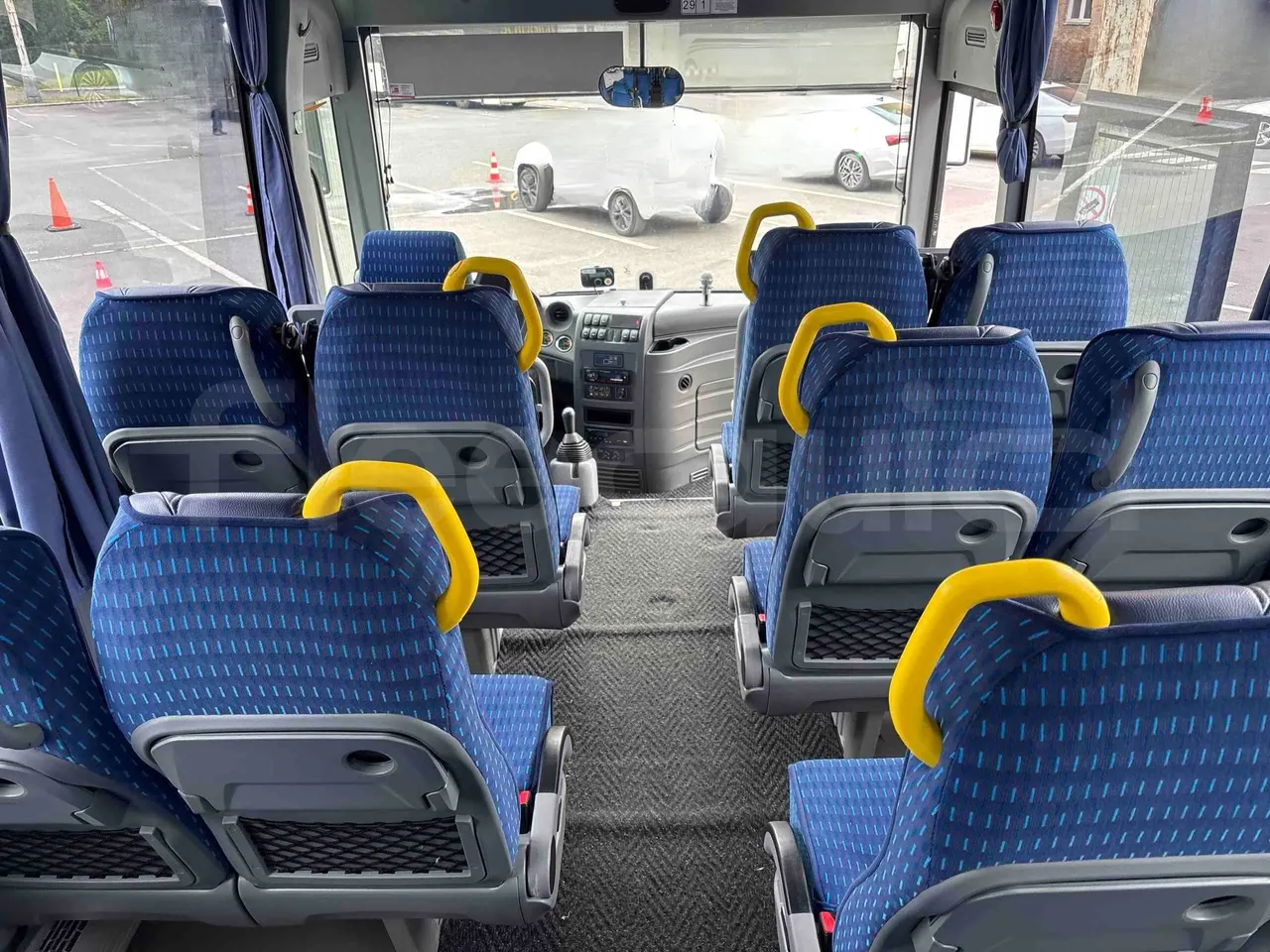 Isuzu Novo - forward view middle aisle