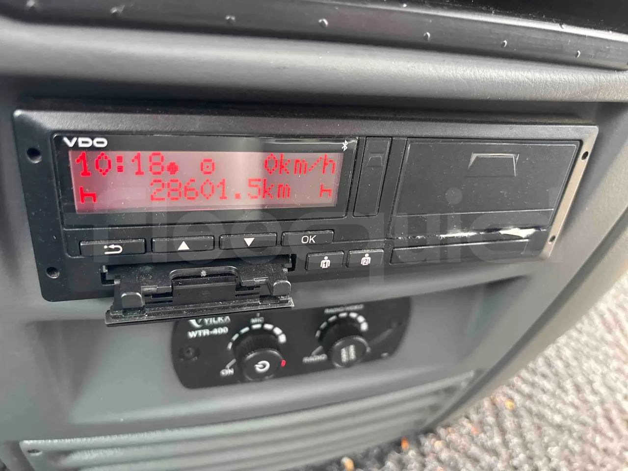 Isuzu Novo - Tachograph