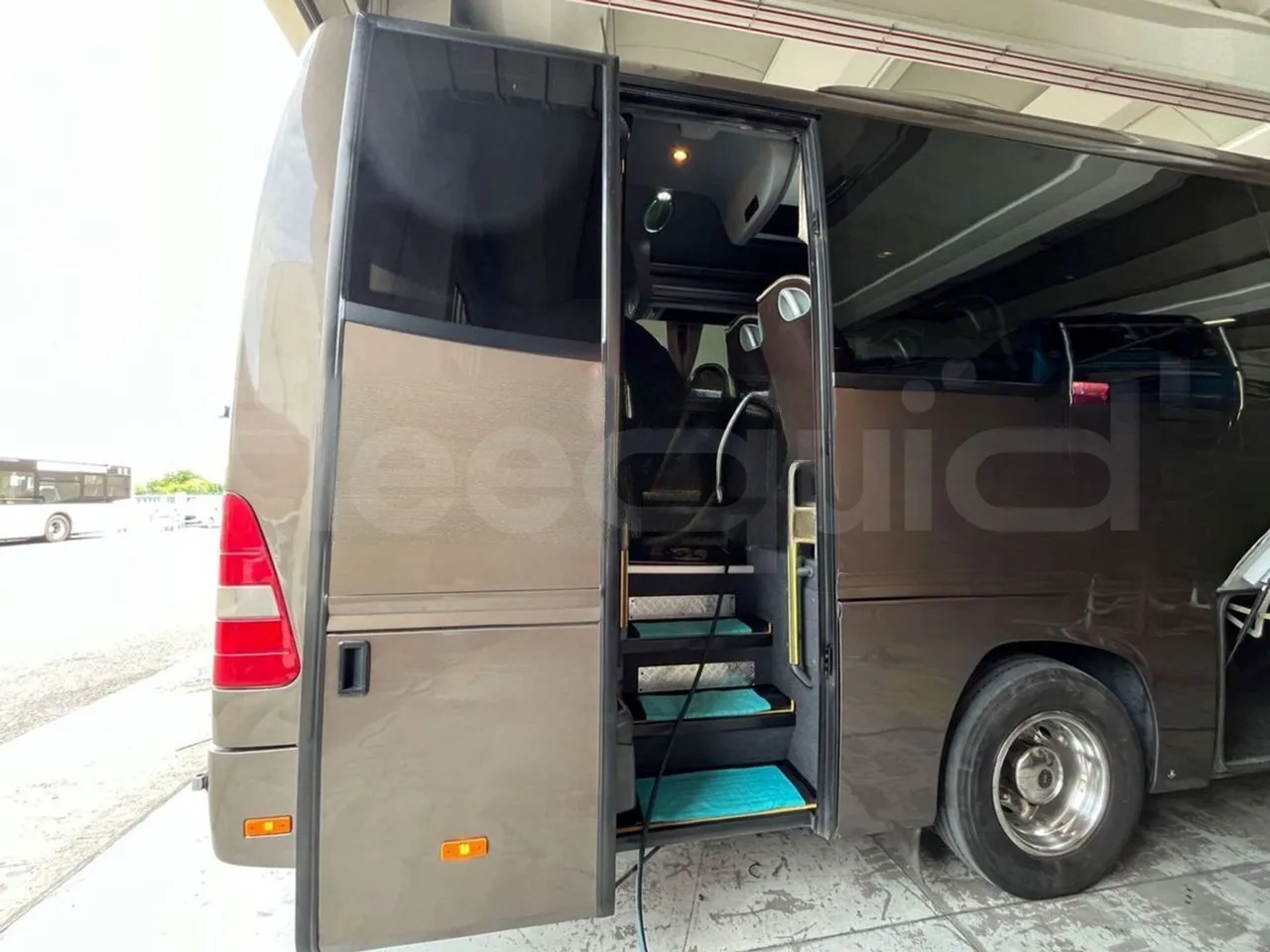 Mercedes-Benz Tourino O 510 - EUR5/210Kw/9.35Mt - front door 3 open (mandatory for bus to scrap)