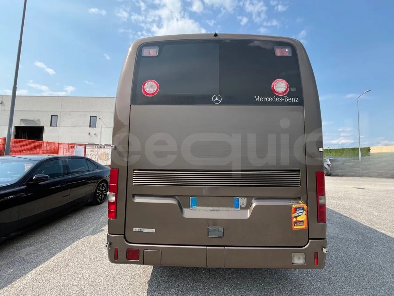 Mercedes-Benz Tourino O 510 - EUR5/210Kw/9.35Mt - rear hatch closed