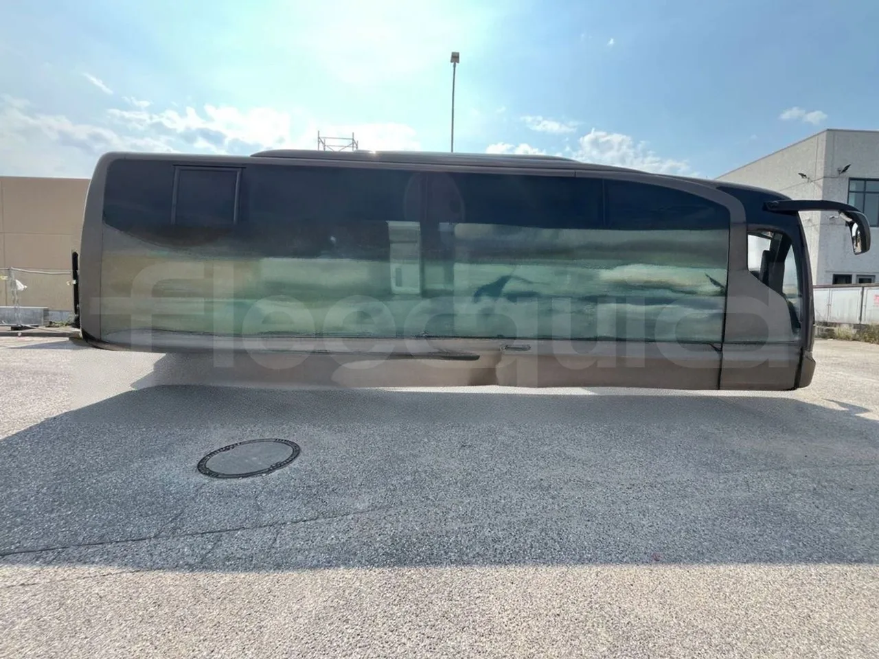 Mercedes-Benz Tourino O 510 - EUR5/210Kw/9.35Mt - right side doors closed