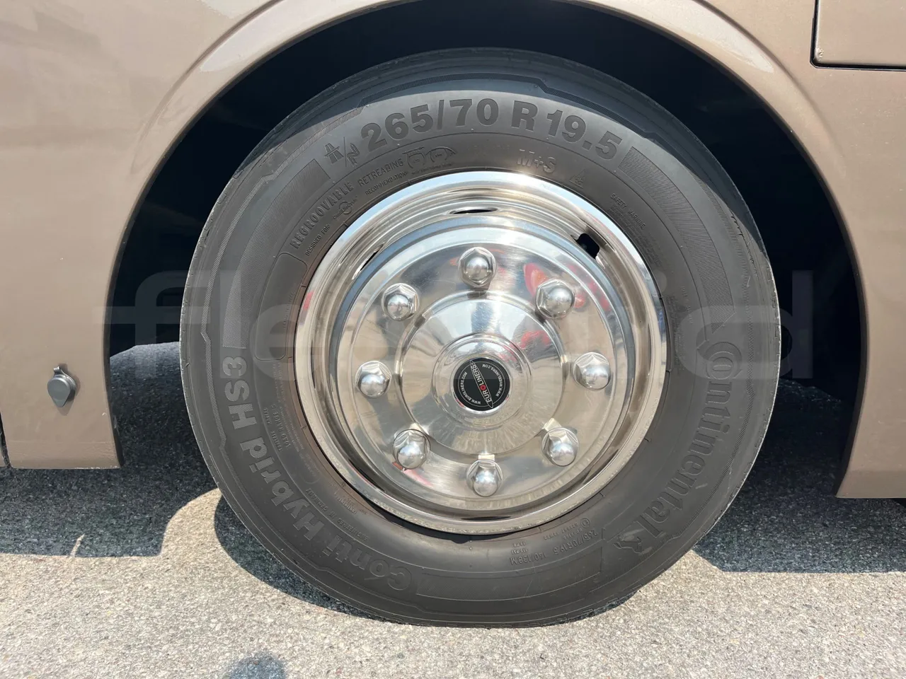 Mercedes-Benz Tourino O 510 - EUR5/210Kw/9.35Mt - front left tire measurements