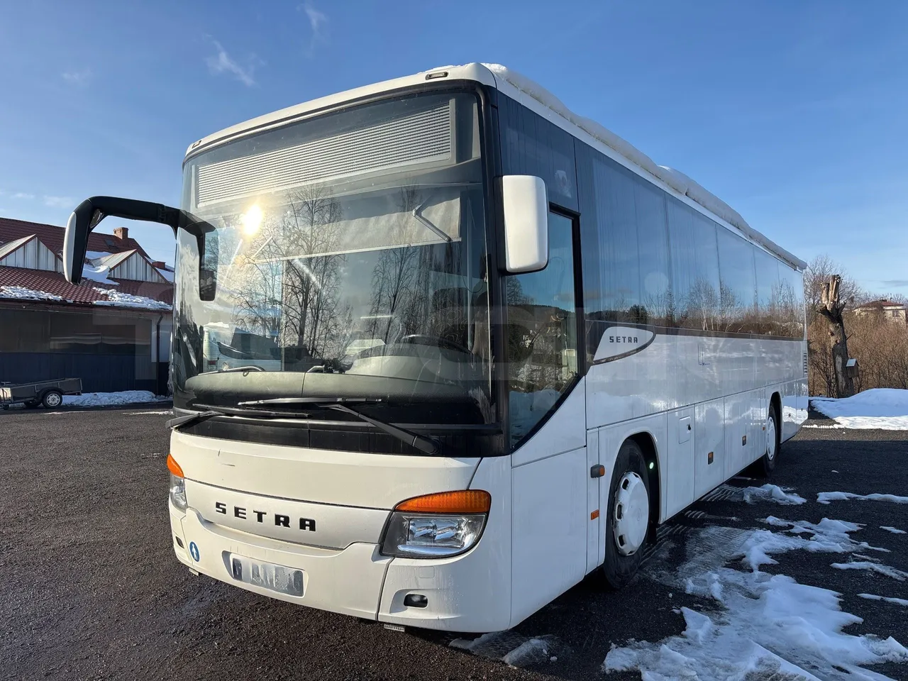 Setra S412 S412UL-E5 - Euro5 - 260kW - 10.805mt - 3/4 front left
