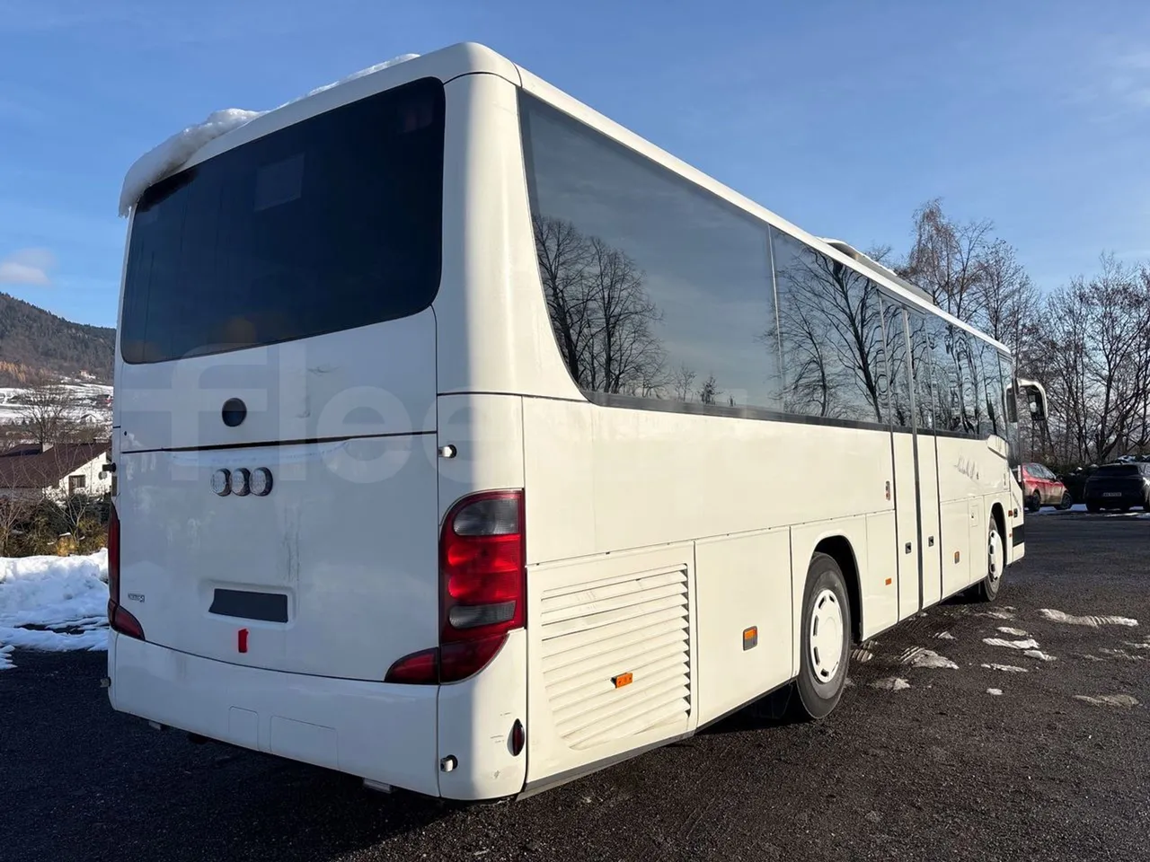 Setra S412 S412UL-E5 - Euro5 - 260kW - 10.805mt - 3/4 right rear doors closed