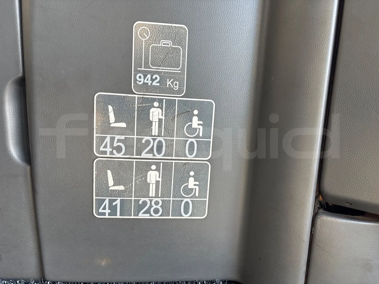 Setra S412 S412UL-E5 - Euro5 - 260kW - 10.805mt - seat plate photo