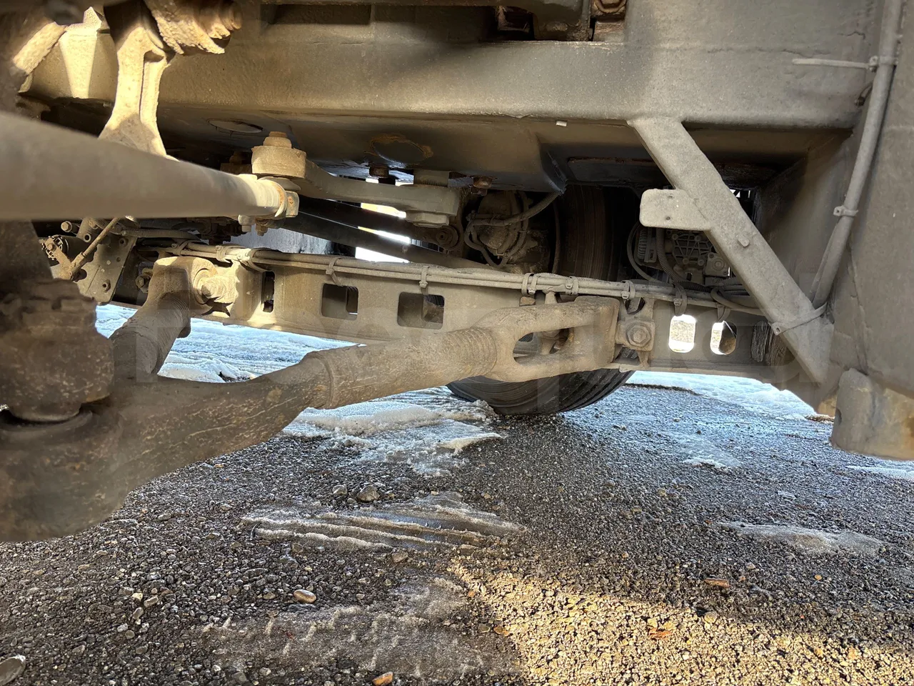 Setra S412 S412UL-E5 - Euro5 - 260kW - 10.805mt - front axle right side