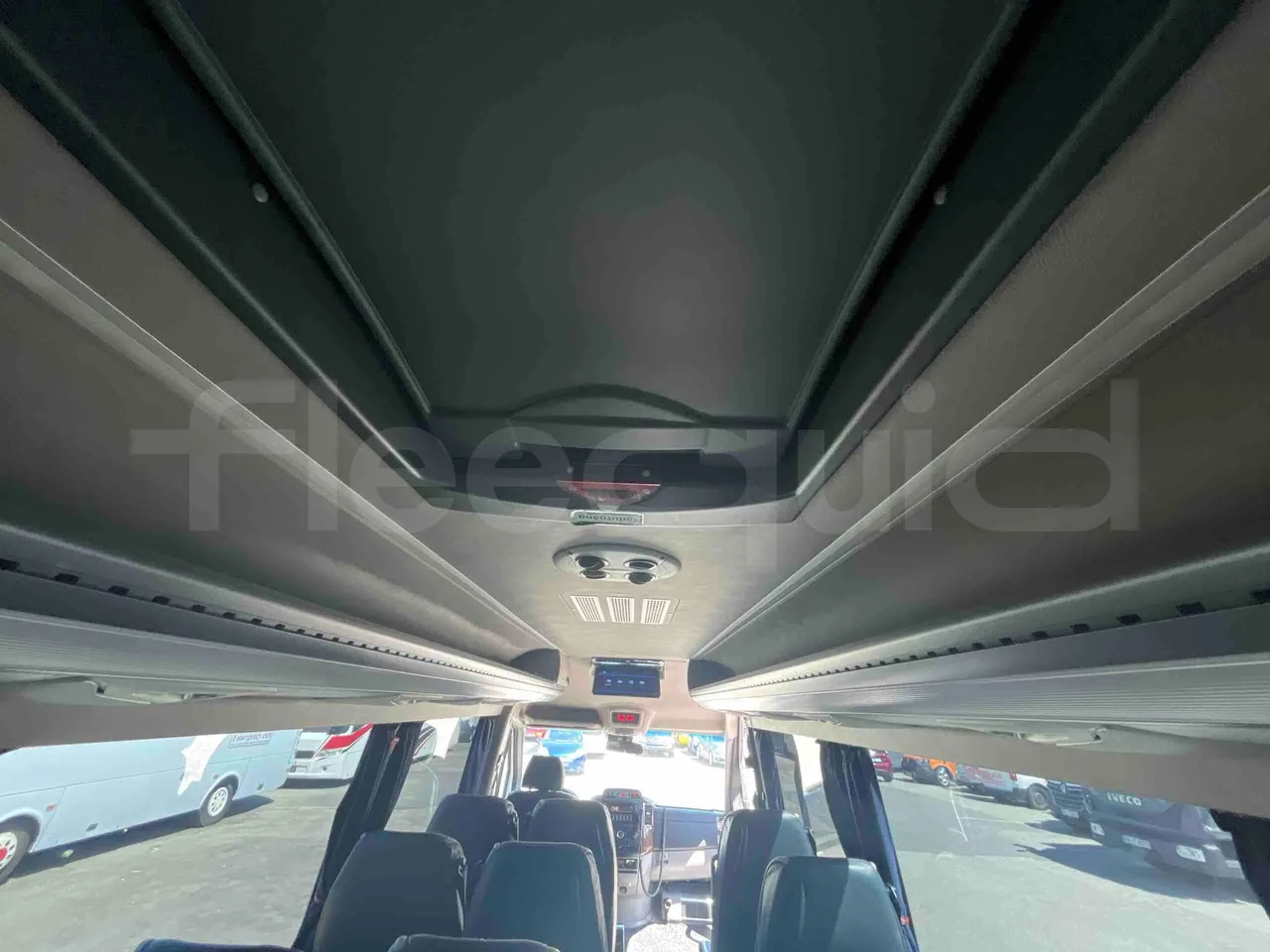 Mercedes-Benz Sprinter - overhead compartments photo