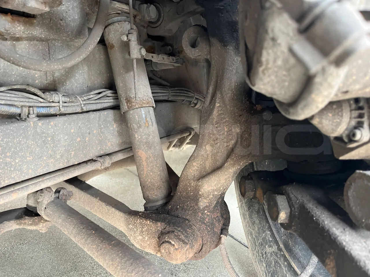 Solaris Urbino 12 - Euro6 - 240kW - 12mt - front shock absorbers left