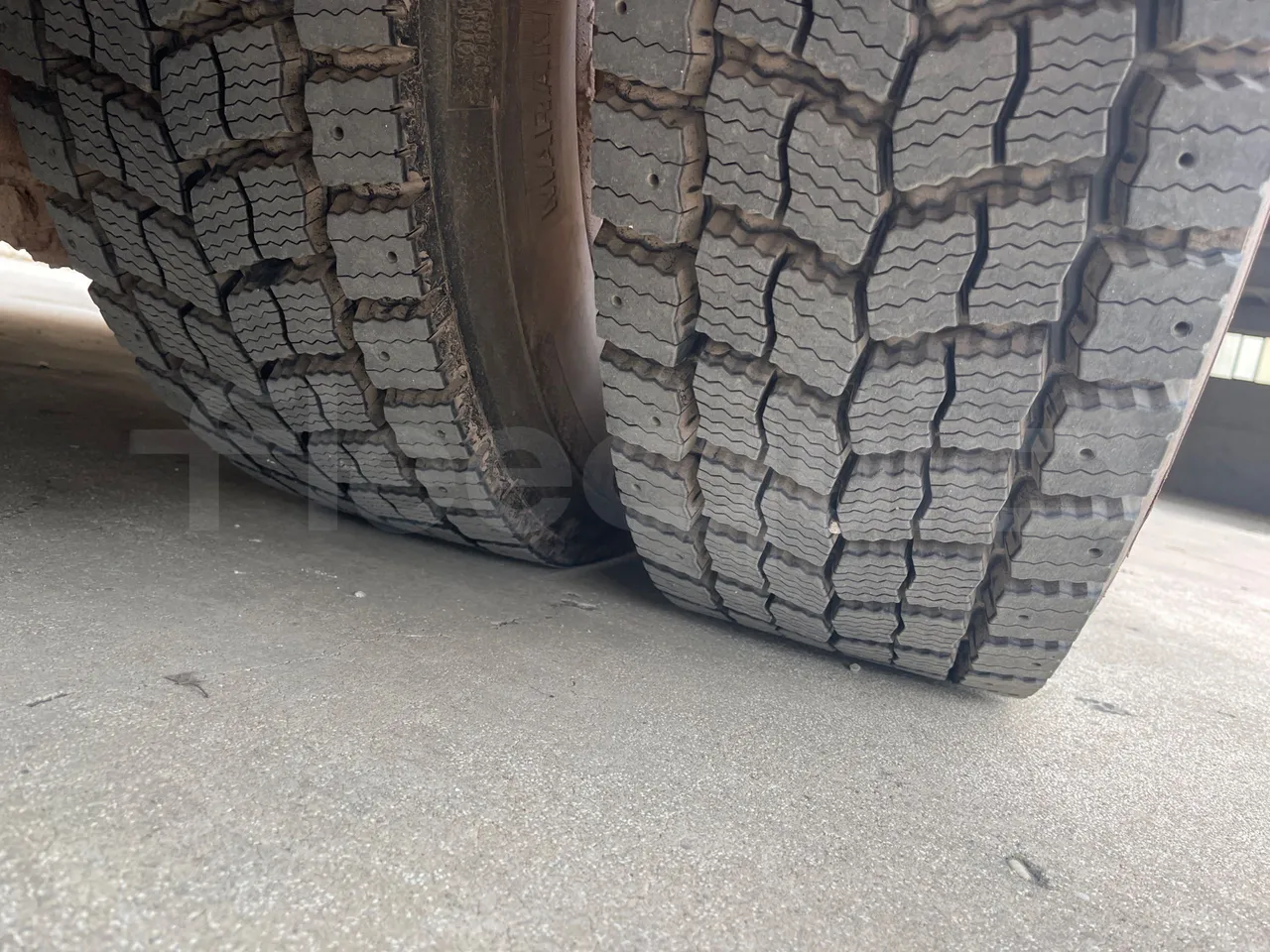 Solaris Urbino 12 - Euro6 - 240kW - 12mt - tread condition second axle tires left