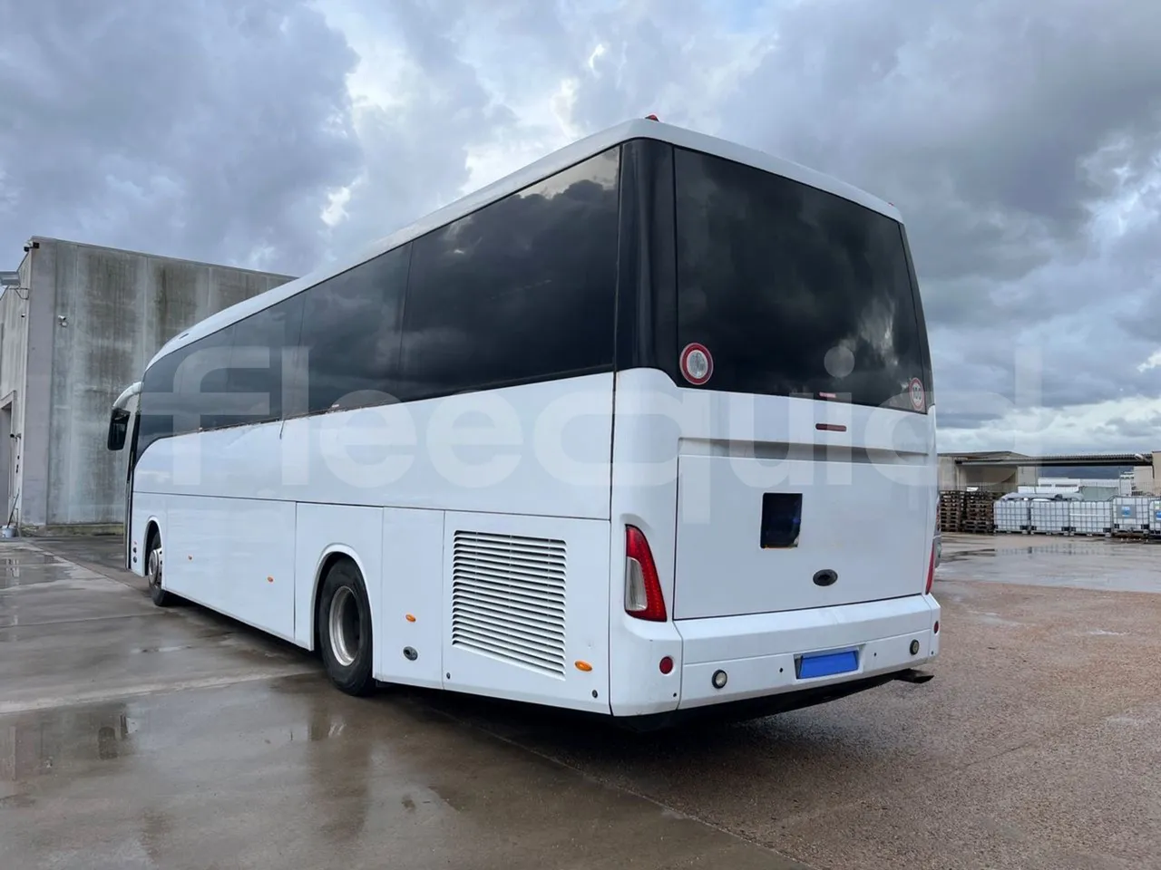 Irisbus New Domino 397E/12.4 - Euro4 - 331kW - 12.410mt - 3/4 left rear side