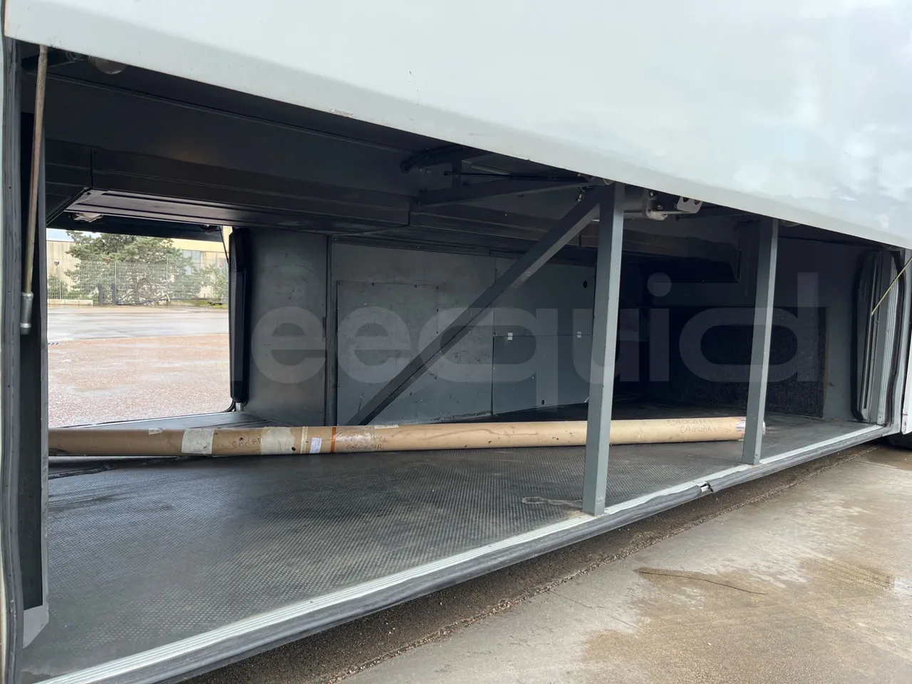 Irisbus New Domino 397E/12.4 - Euro4 - 331kW - 12.410mt - internal frame rust check