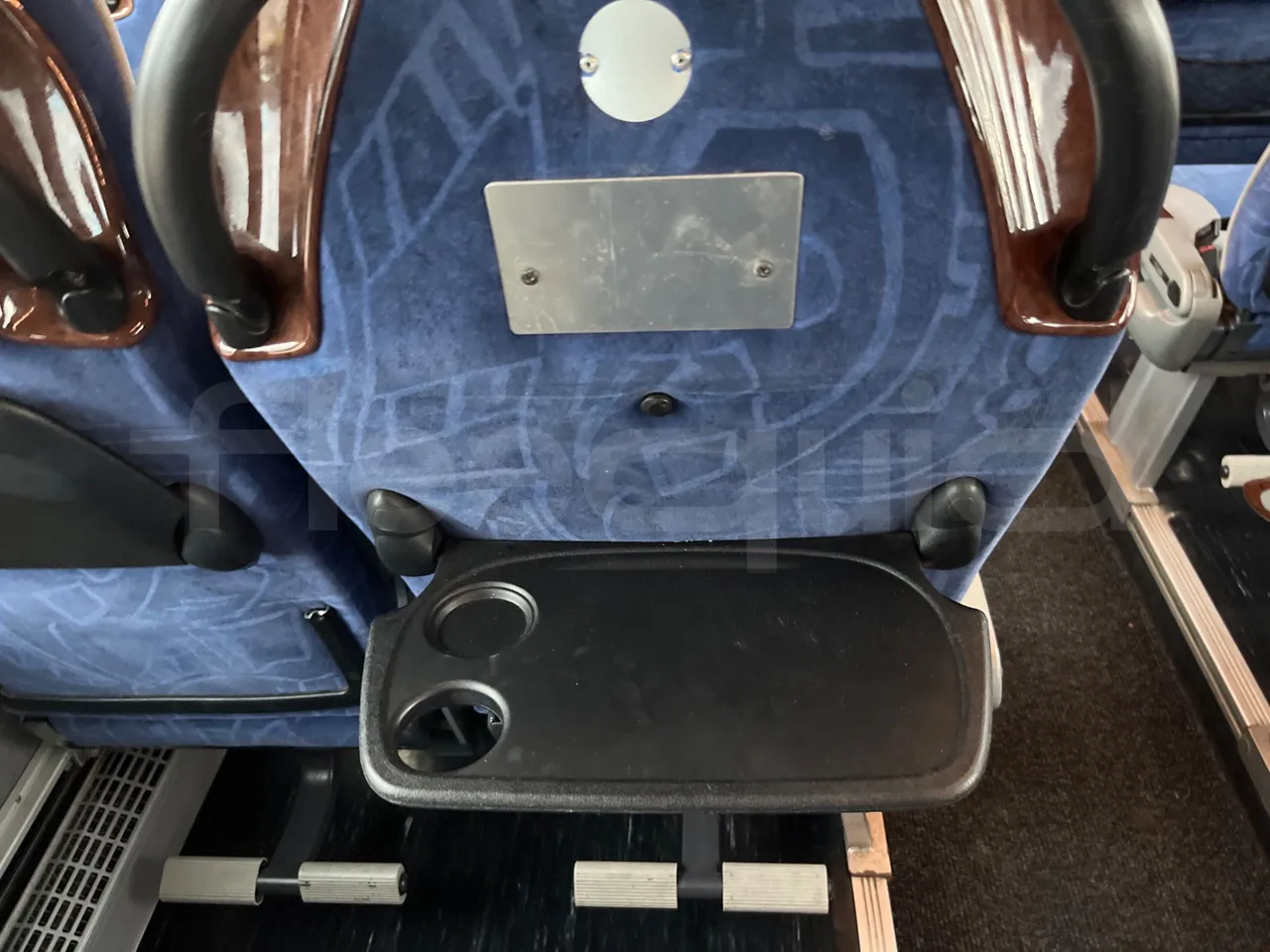 Irisbus New Domino 397E/12.4 - Euro4 - 331kW - 12.410mt - table detail photo