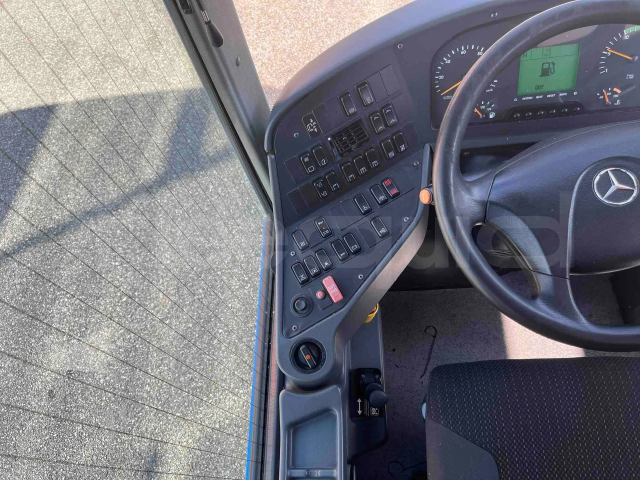 Mercedes-Benz Integro - radio accessories photo