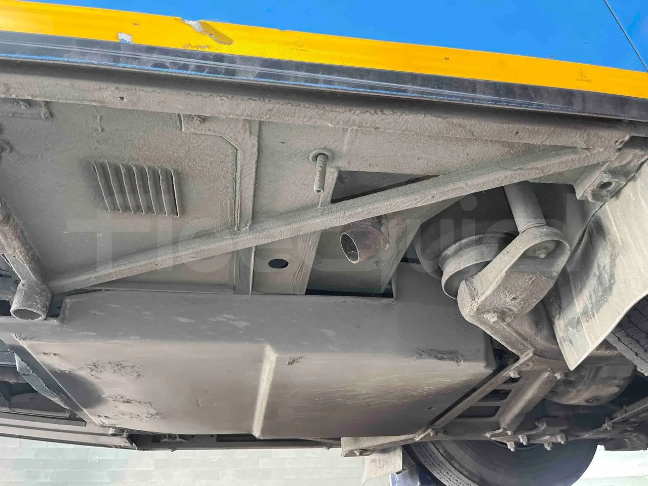 Mercedes-Benz Integro - axel 3 leaf spring left