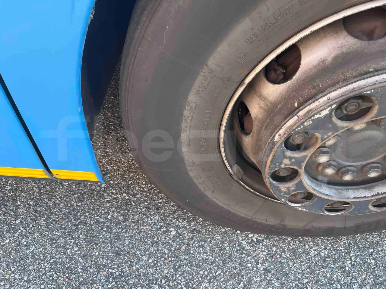 Mercedes-Benz Integro - front left tire measurements