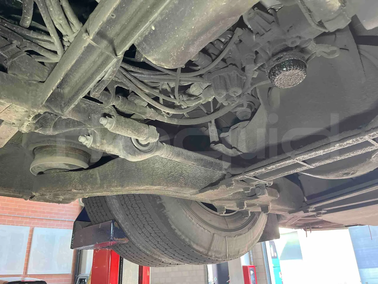 Mercedes-Benz Integro - axle 3 right side
