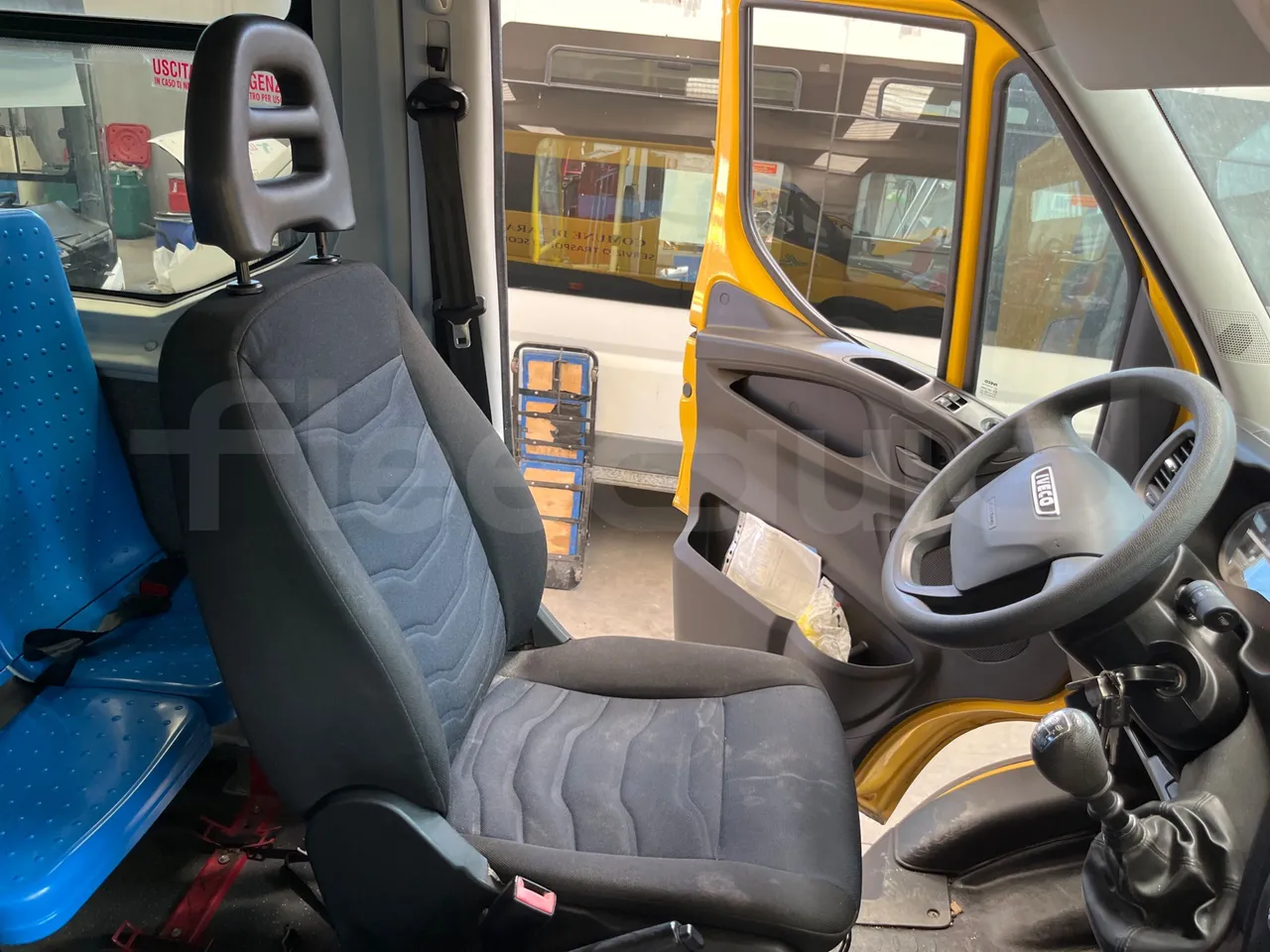 Iveco Daily 50C14N - EUR6 - 100kW - 6,048m - driver's seat photo (mandatory for bus to scrap)