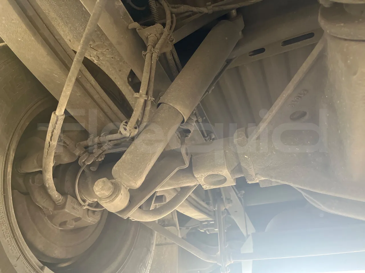 Iveco Daily 50C14N - EUR6 - 100kW - 6,048m - axle 2 shock absorbers 2 left