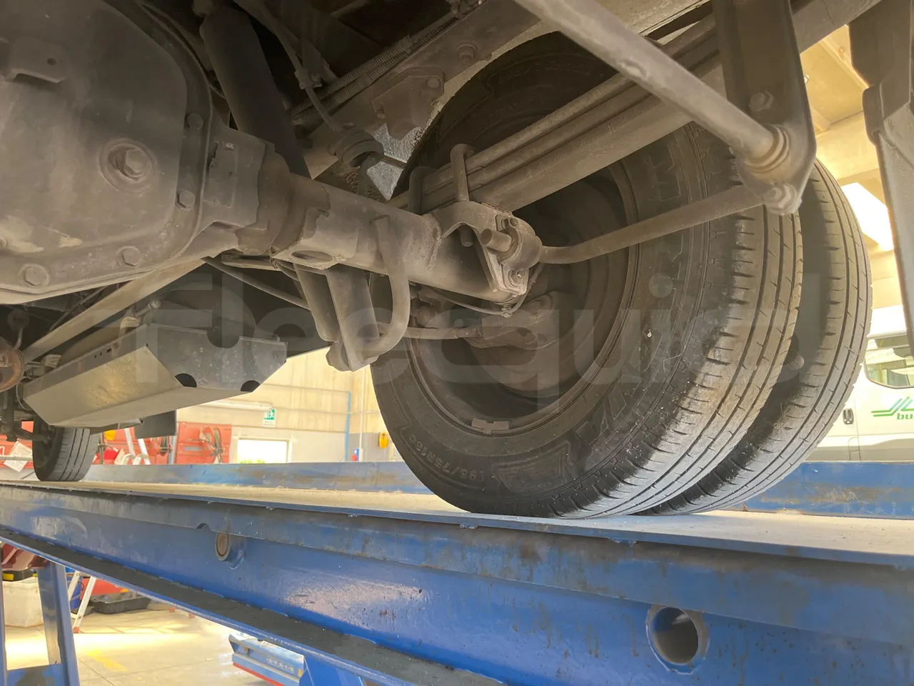 Iveco Daily 50C14N - EUR6 - 100kW - 6,048m - axle 3 left side