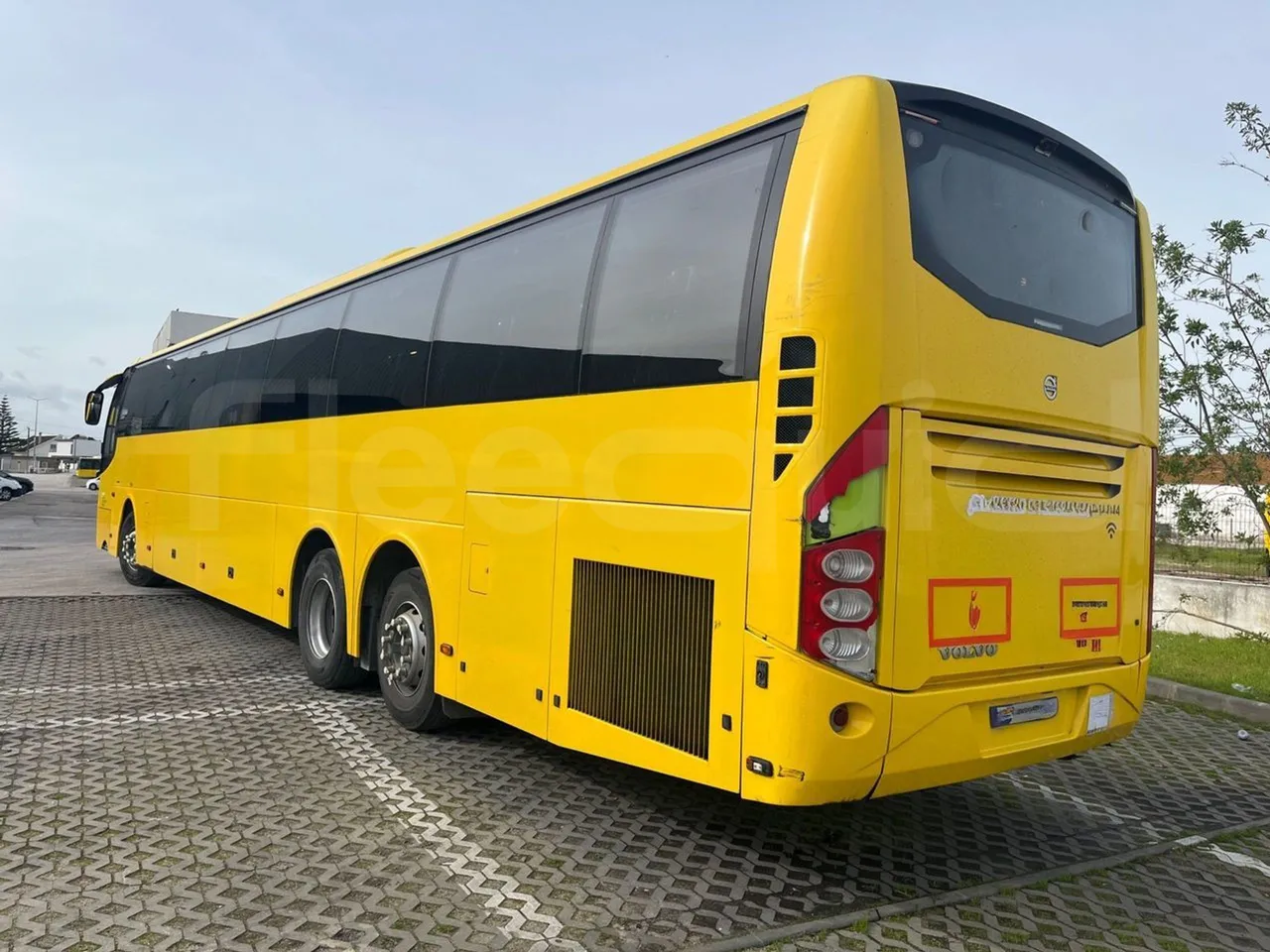 Volvo 9700-B8R B6SC 9700S - Euro 6 - 240 kW - 14.980 mt - 3/4 left rear side