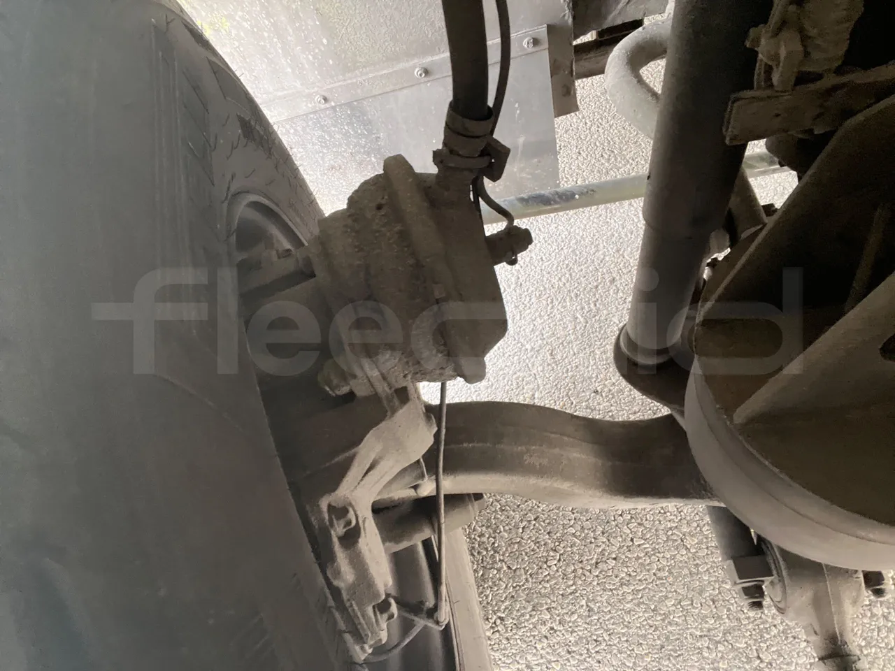 Volvo 9700-B8R B6SC 9700S - Euro 6 - 240 kW - 14.980 mt - front shock absorbers right