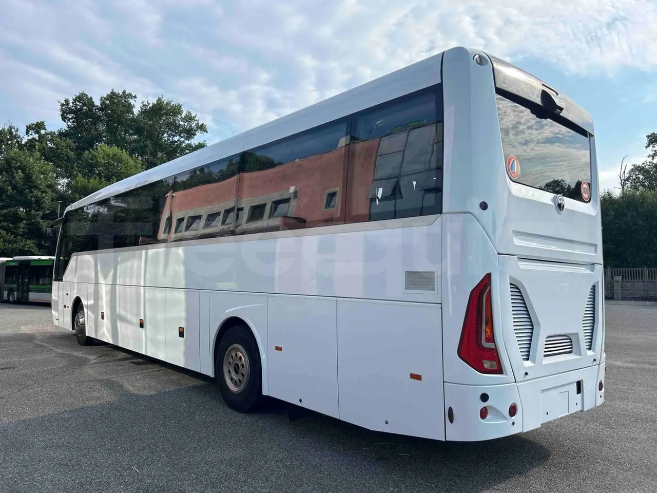 Temsa Safari - 3/4 left rear side
