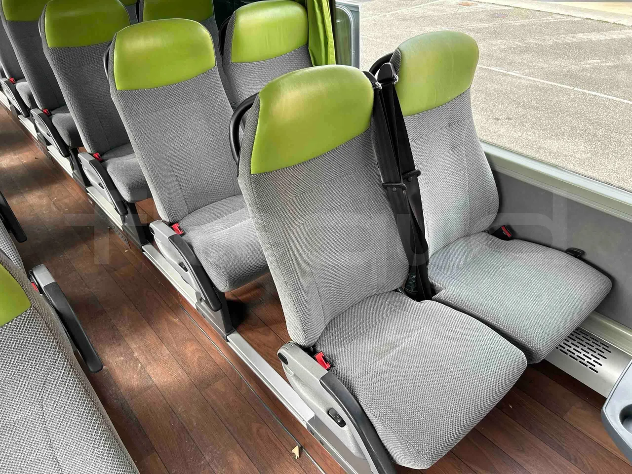 Temsa Safari - single seat detail