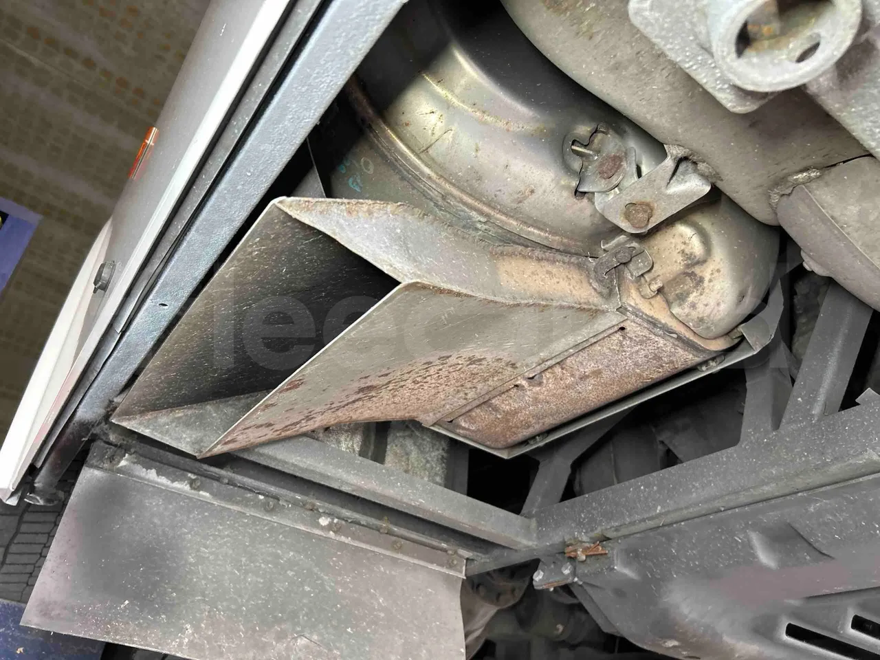 Temsa Safari - exhaust photo