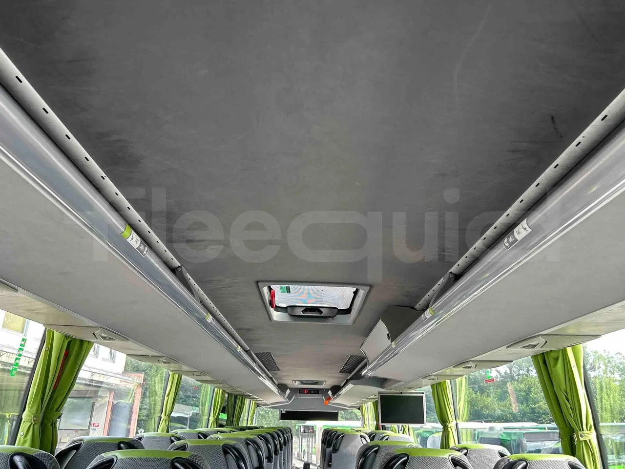 Temsa Safari - overhead compartments photo