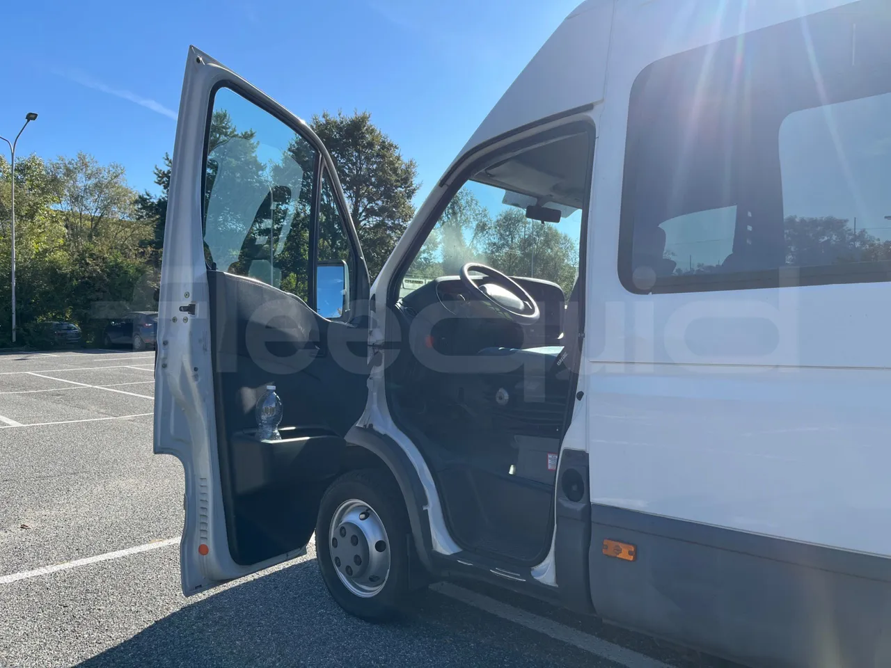 Iveco Daily A50C - EUR3 - 107kW - 6.948m - front door 2 open
