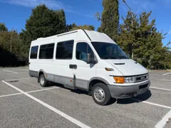 Iveco Daily A50C - EUR3 - 107kW - 6.948m - 3/4 front right doors