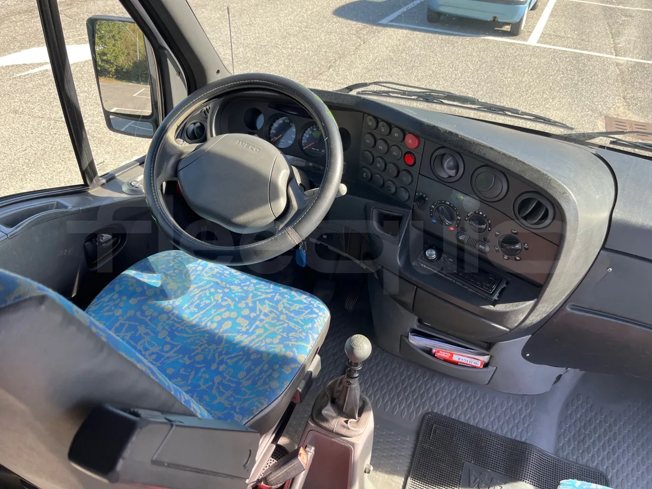 Iveco Daily A50C - EUR3 - 107kW - 6.948m - buttons panels on