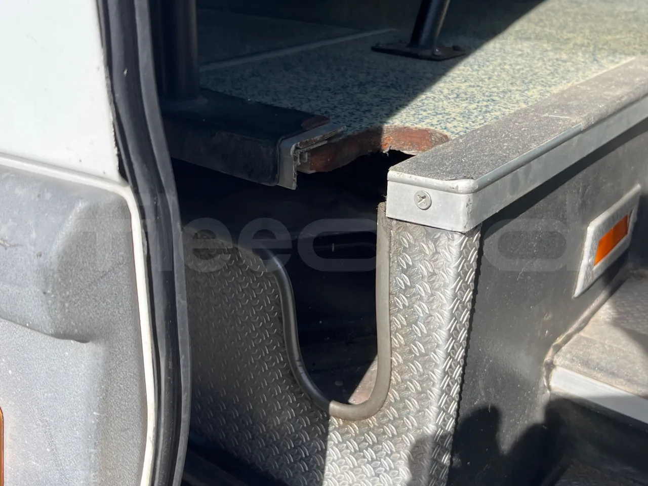 Iveco Daily A50C - EUR3 - 107kW - 6.948m - door mechanism photo