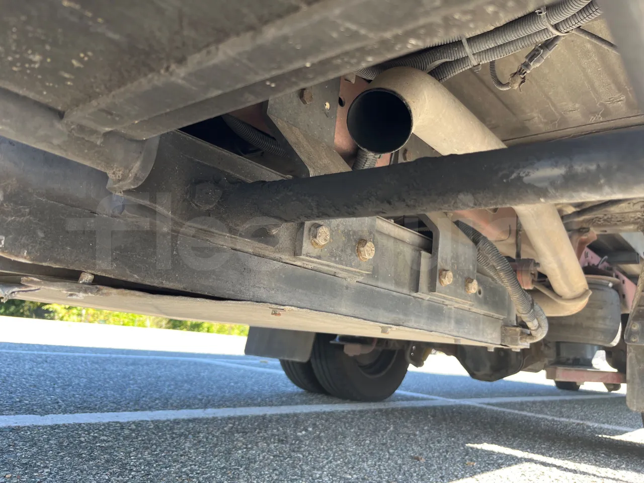 Iveco Daily A50C - EUR3 - 107kW - 6.948m - exhaust photo
