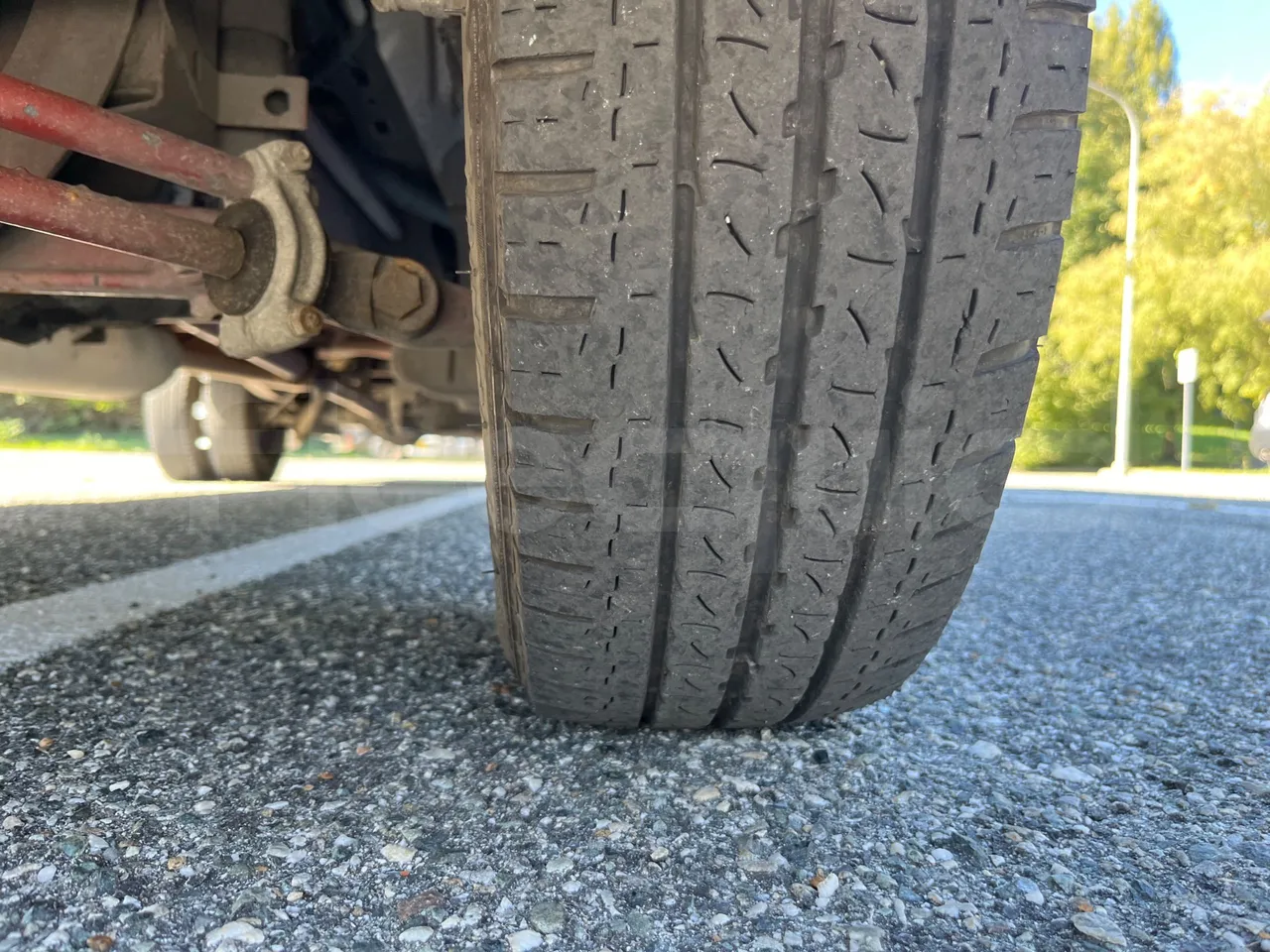 Iveco Daily A50C - EUR3 - 107kW - 6.948m - tread condition front tires left