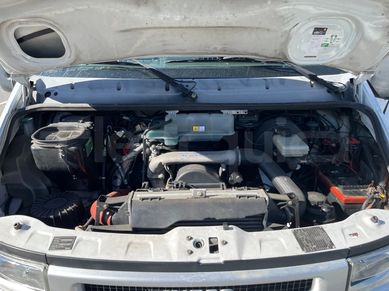 Iveco Daily A50C - EUR3 - 107kW - 6.948m - rear hatch open