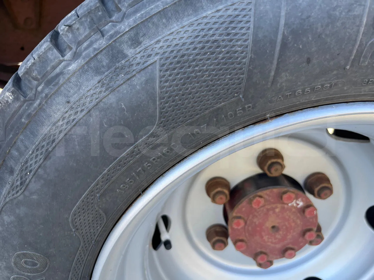 Iveco Daily A50C - EUR3 - 107kW - 6.948m - rear left tire photo