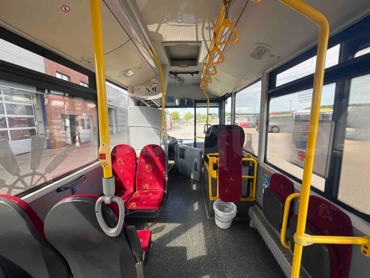 Man Lion's City - Forward Seats From Middle Position