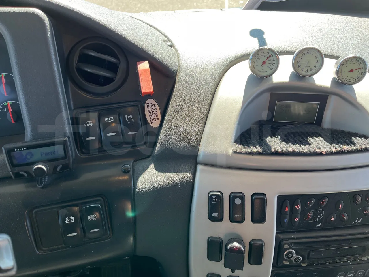 Volvo B12B DH12D420 - EUR3 - 309kW -12.2m - onboard devices 1