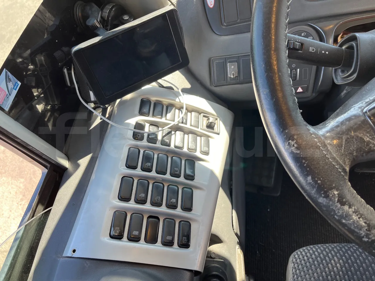 Volvo B12B DH12D420 - EUR3 - 309kW -12.2m - onboard devices 2