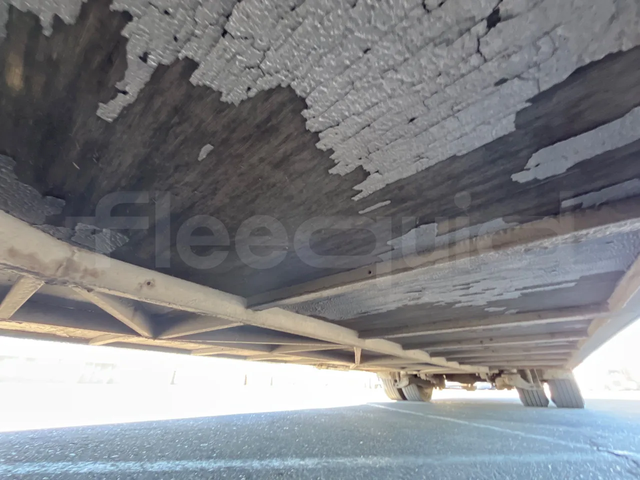 Volvo B12B DH12D420 - EUR3 - 309kW -12.2m - axle 2 discs right