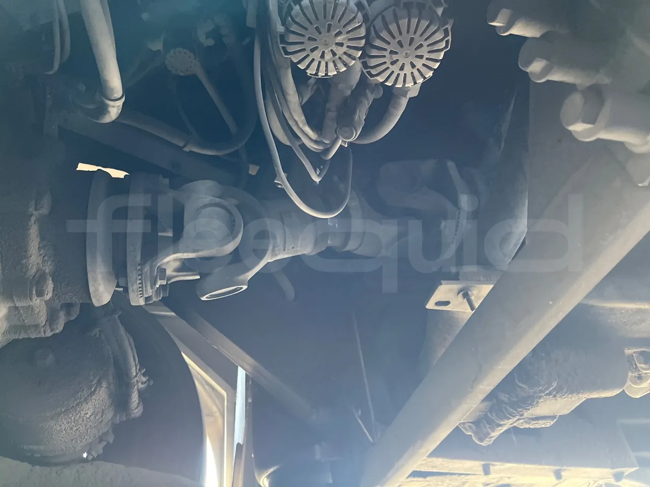 Volvo B12B DH12D420 - EUR3 - 309kW -12.2m - driveshaft photo