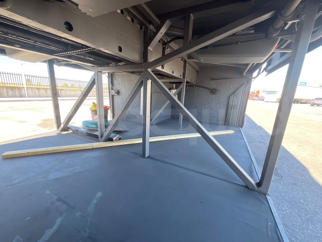 Volvo B12B DH12D420 - EUR3 - 309kW -12.2m - internal frame rust check
