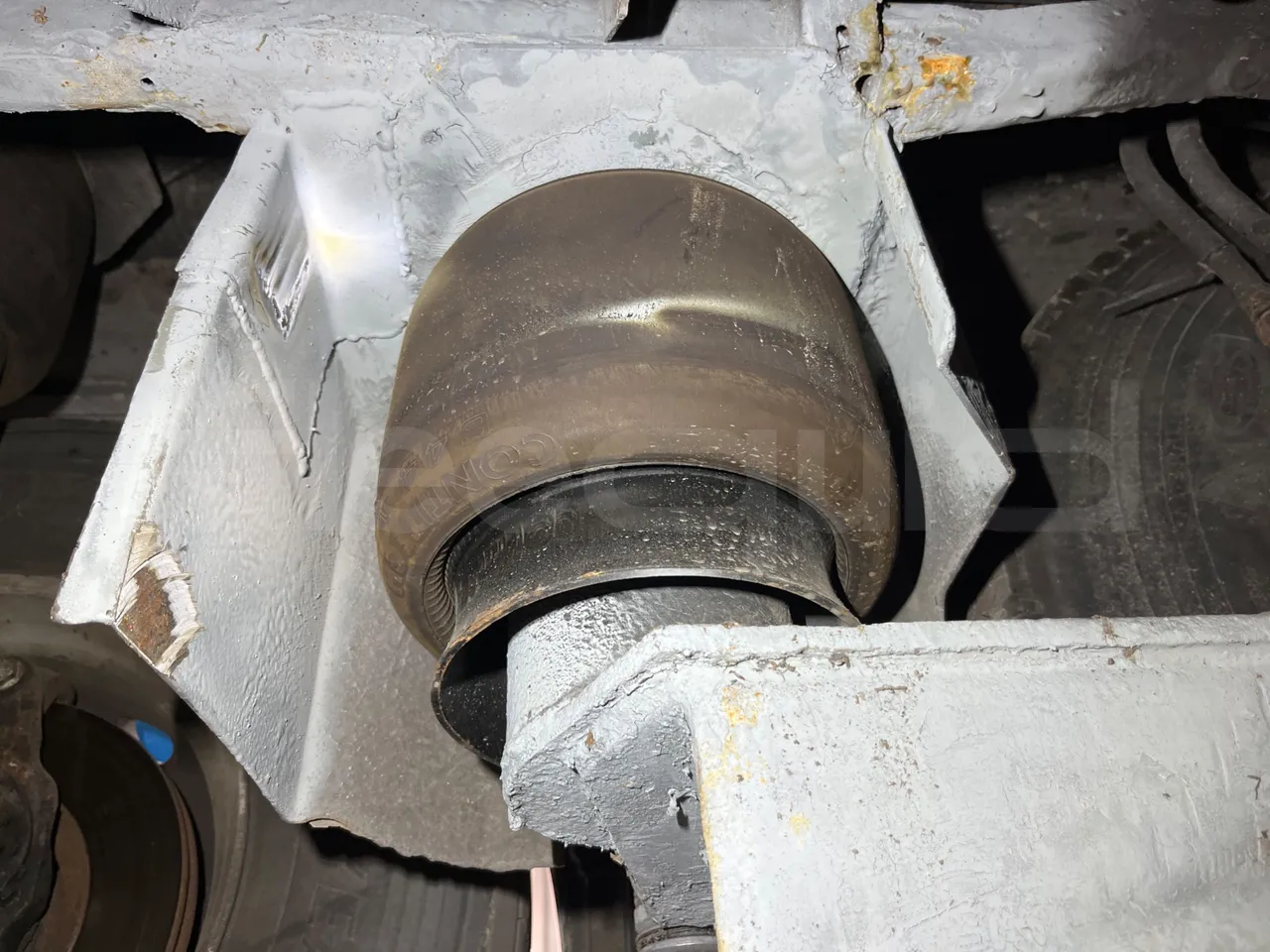 Setra S 417 S417 HDH/ Euro 4 - 350 Kw - 13,85 Mt - axel 2 air springs 2 left
