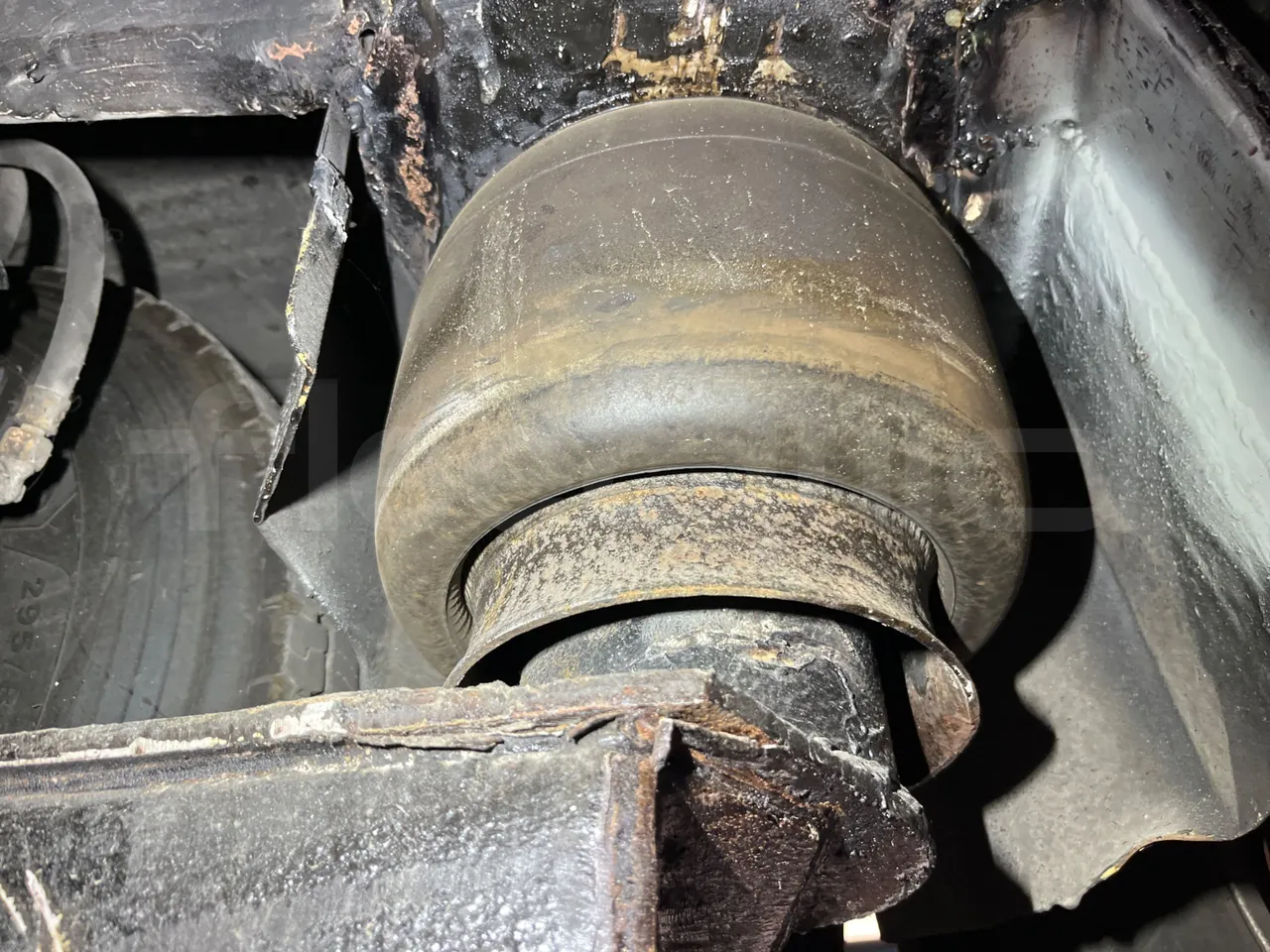 Setra S 417 S417 HDH/ Euro 4 - 350 Kw - 13,85 Mt - axel 2 air springs 1 right