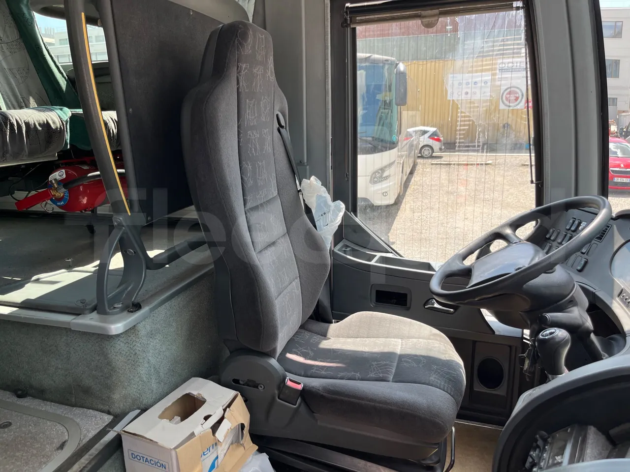 Setra S 417 S417 HDH/ Euro 4 - 350 Kw - 13,85 Mt - driver's seat photo (mandatory for bus to scrap)
