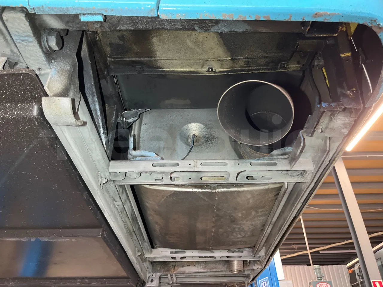 Setra S 417 S417 HDH/ Euro 4 - 350 Kw - 13,85 Mt - exhaust photo